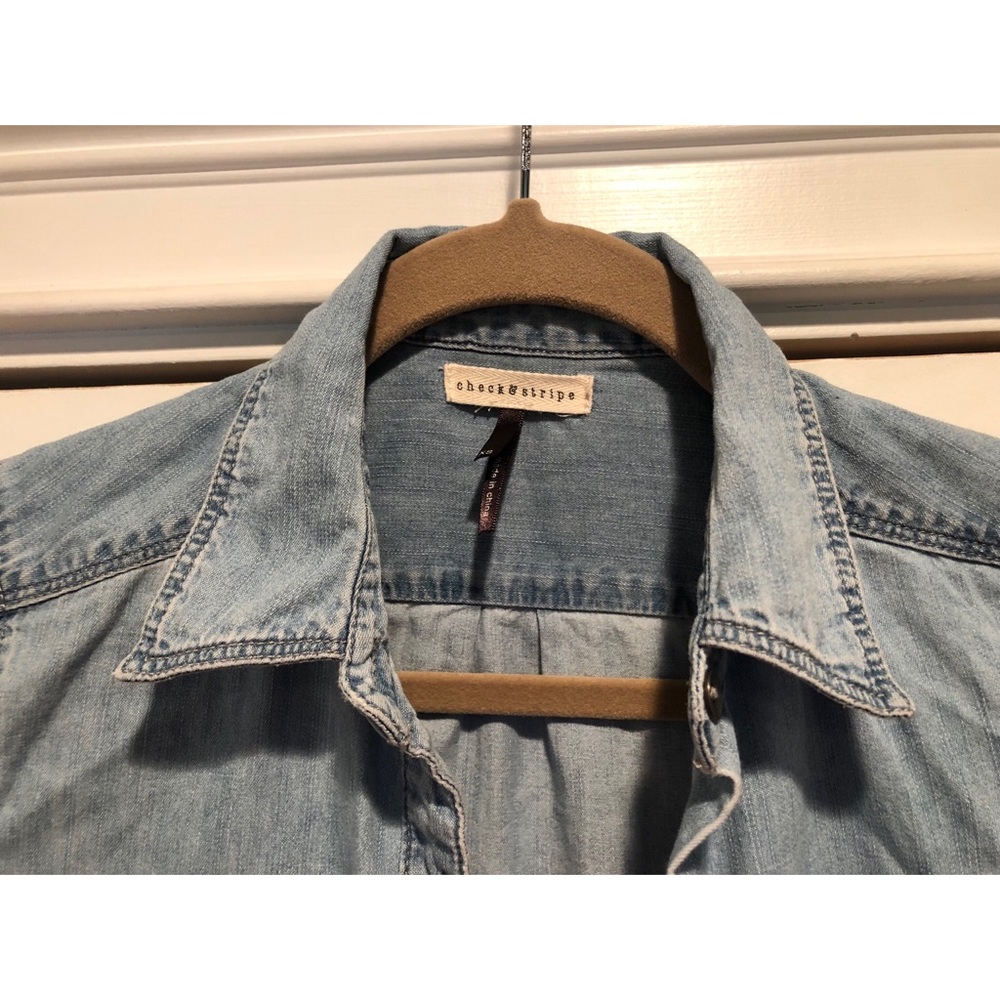Denim button down - Picture 4 of 5